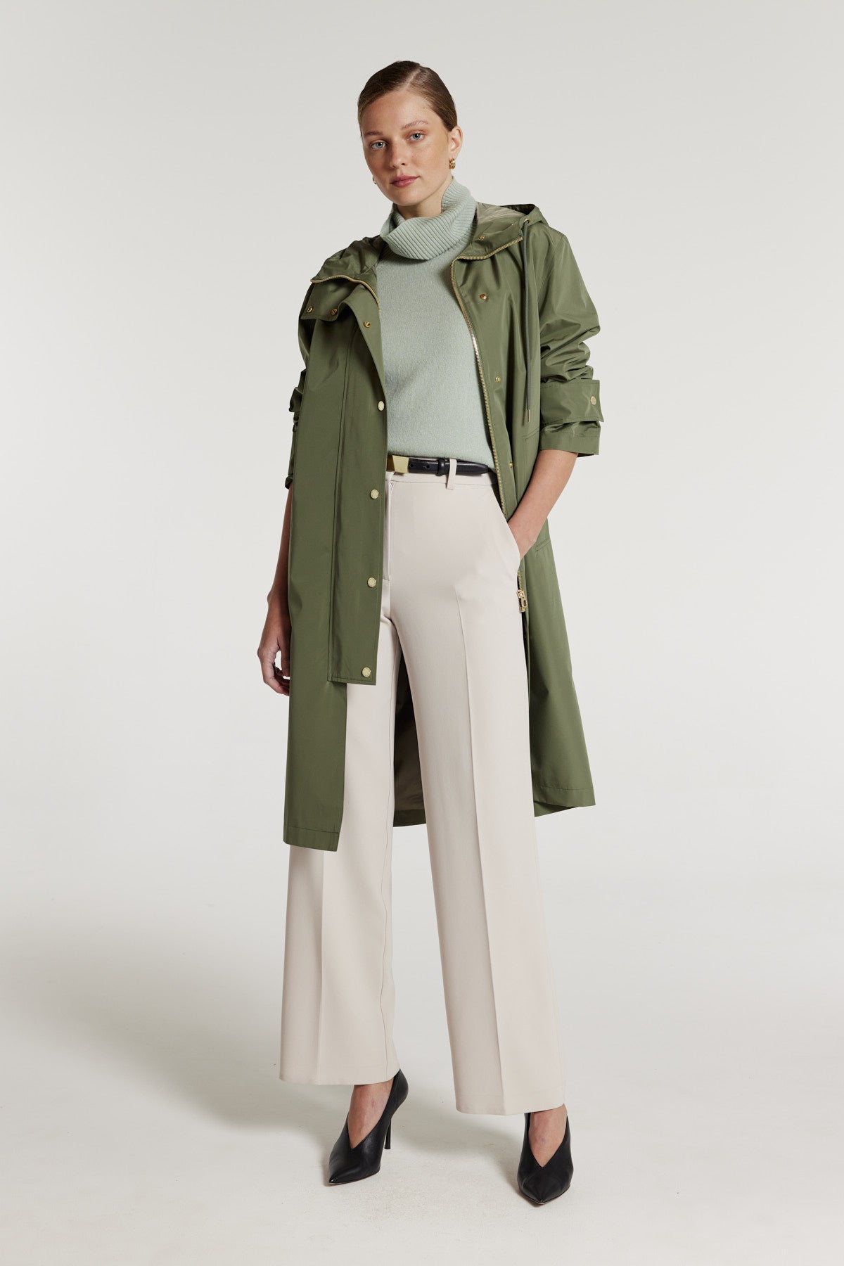 Highlands Raincoat - Moss-Perri Cutten