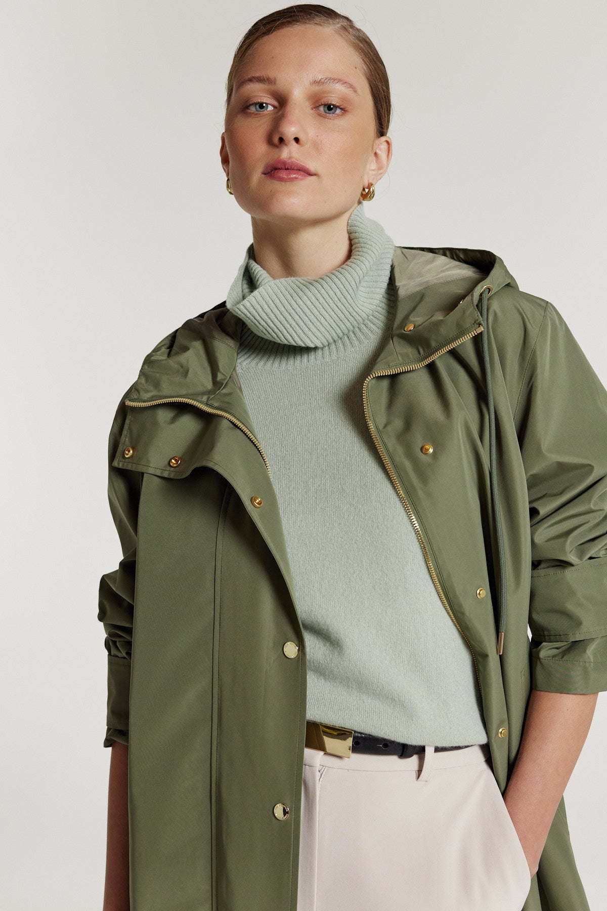 Highlands Raincoat - Moss-Perri Cutten