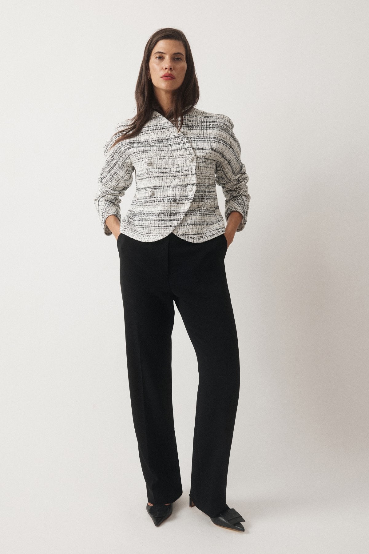 Nessa Sculpted Jacket - Ivory/Blk Texture