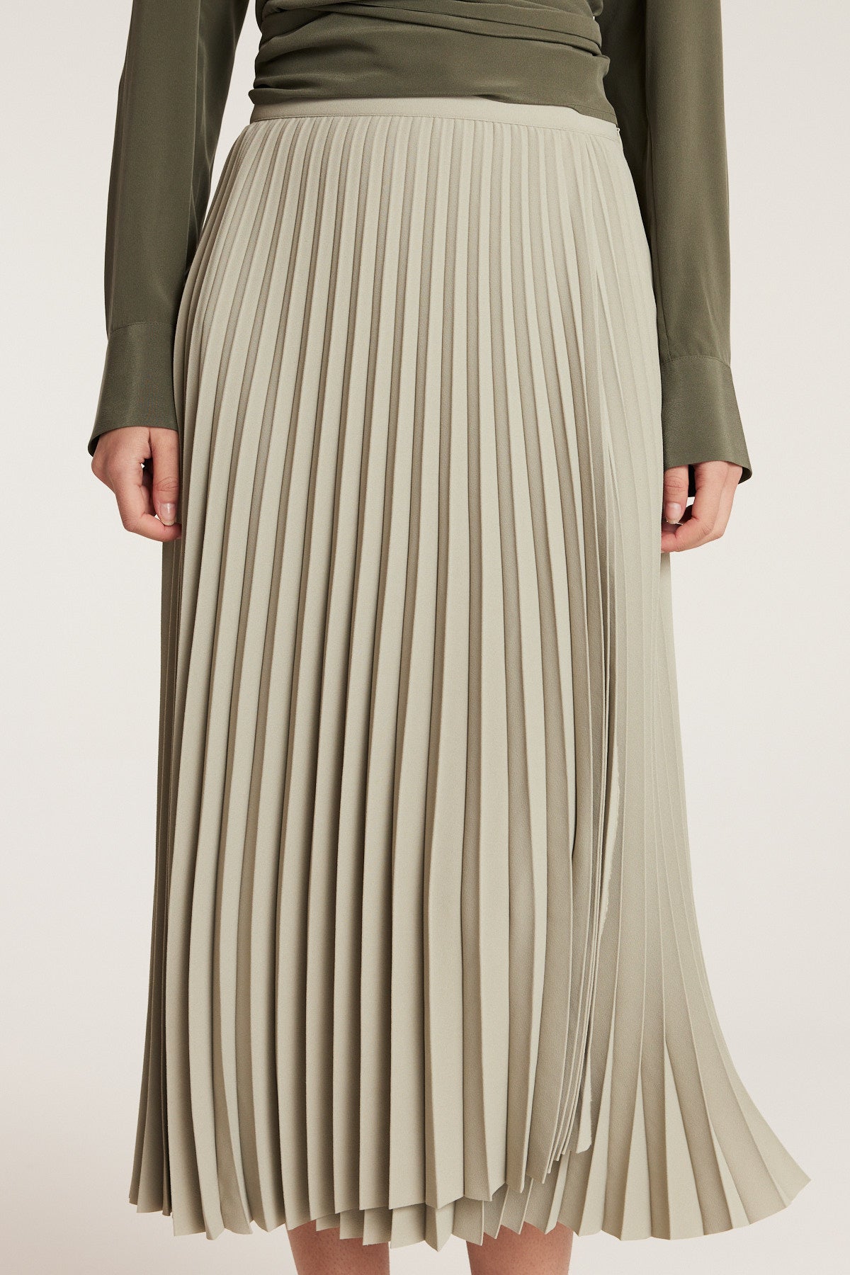 Pleat Skirt - Sage-Perri Cutten