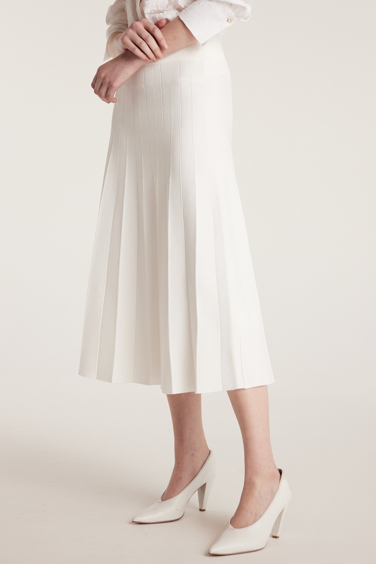Milano Crepe Knit Skirt - White-Perri Cutten