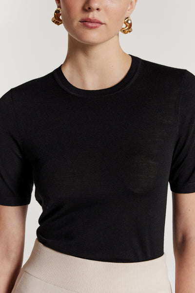 Superfine Merino Top - Black-Perri Cutten