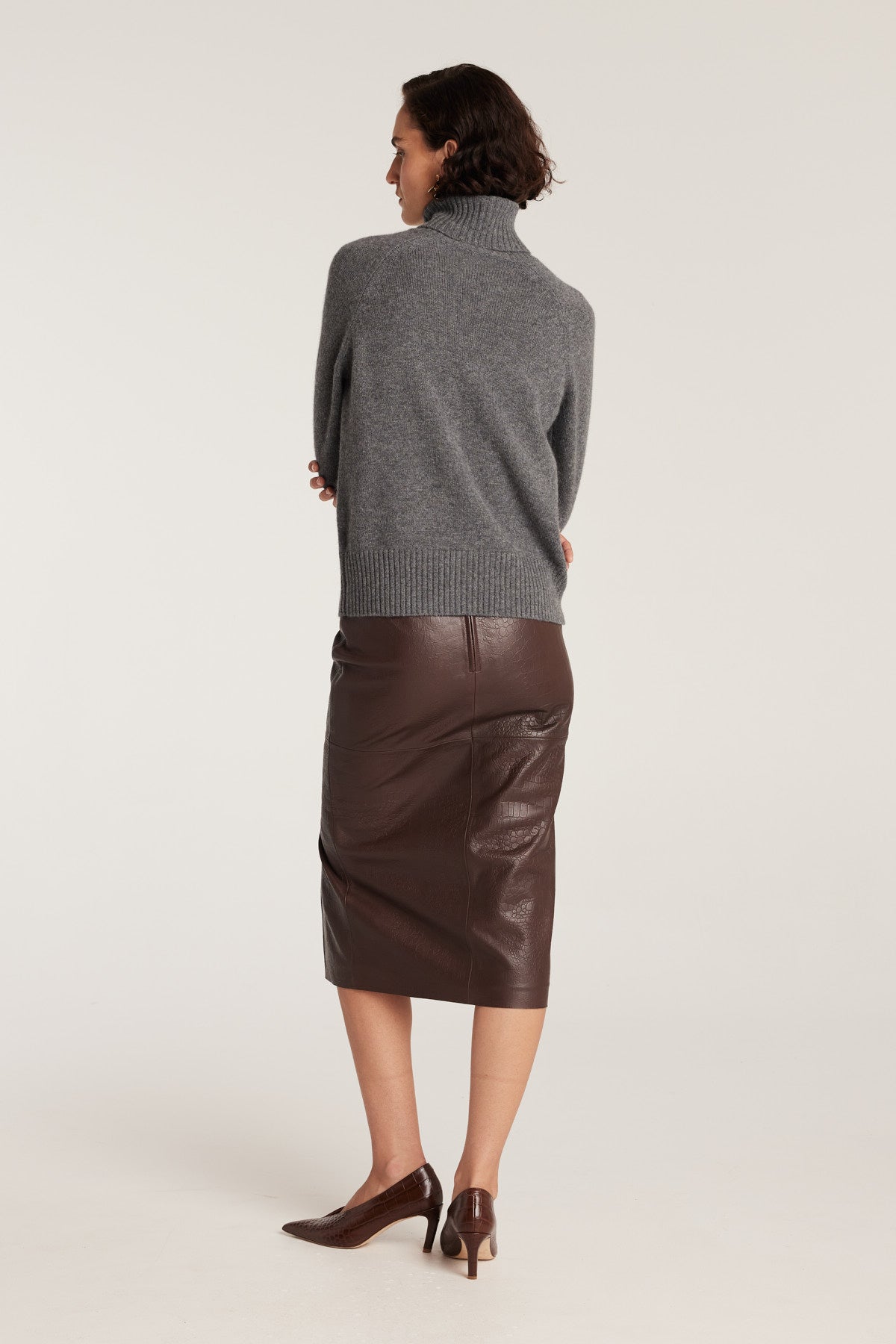 Cashmere Jumper - Charcoal-Perri Cutten