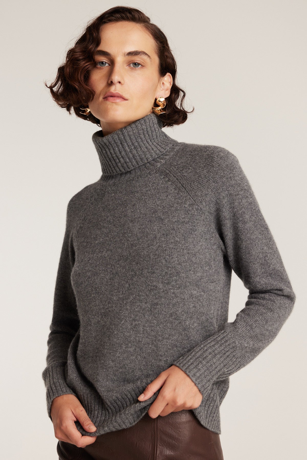 Cashmere Jumper - Charcoal-Perri Cutten