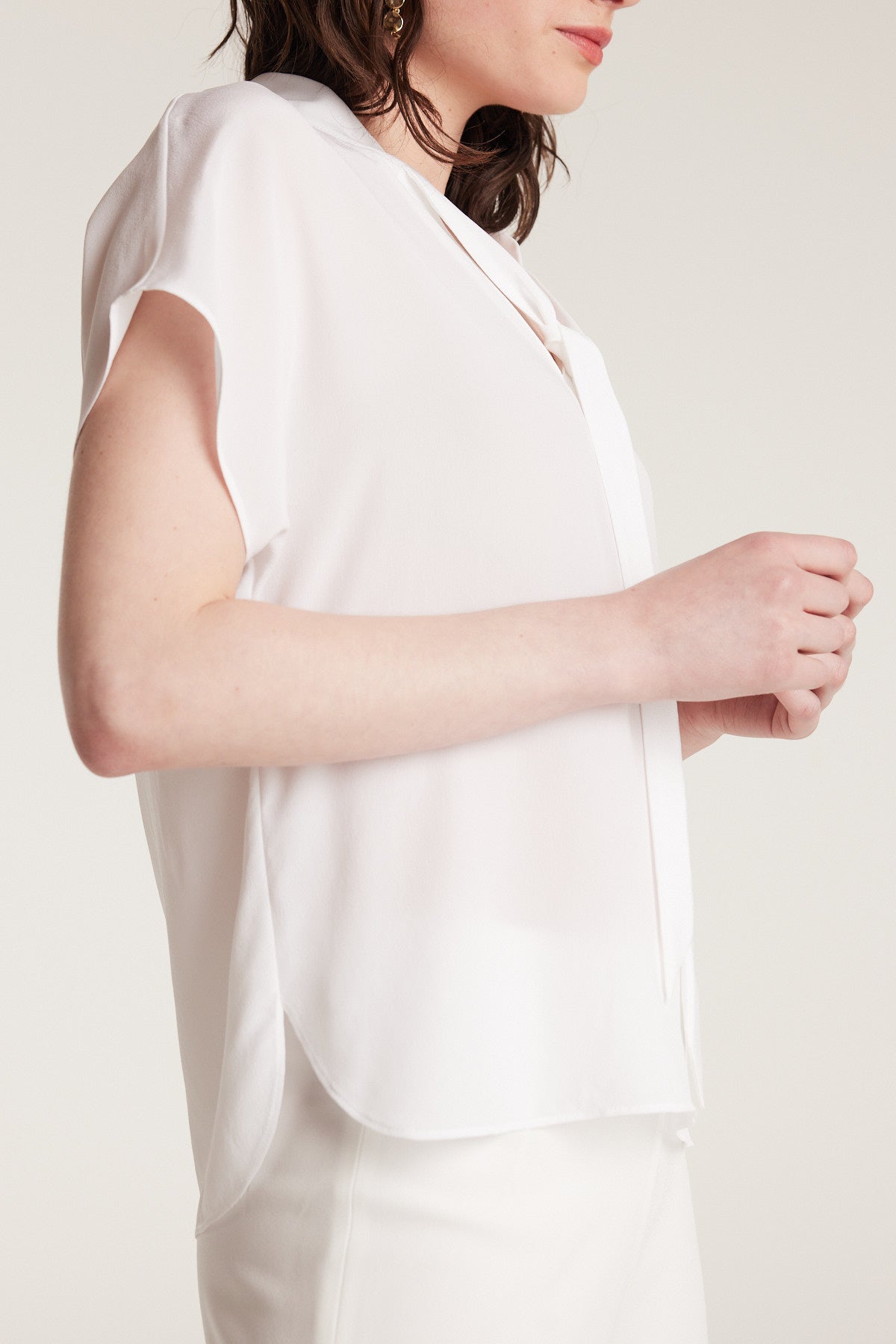 Elly Silk Top - White-Perri Cutten