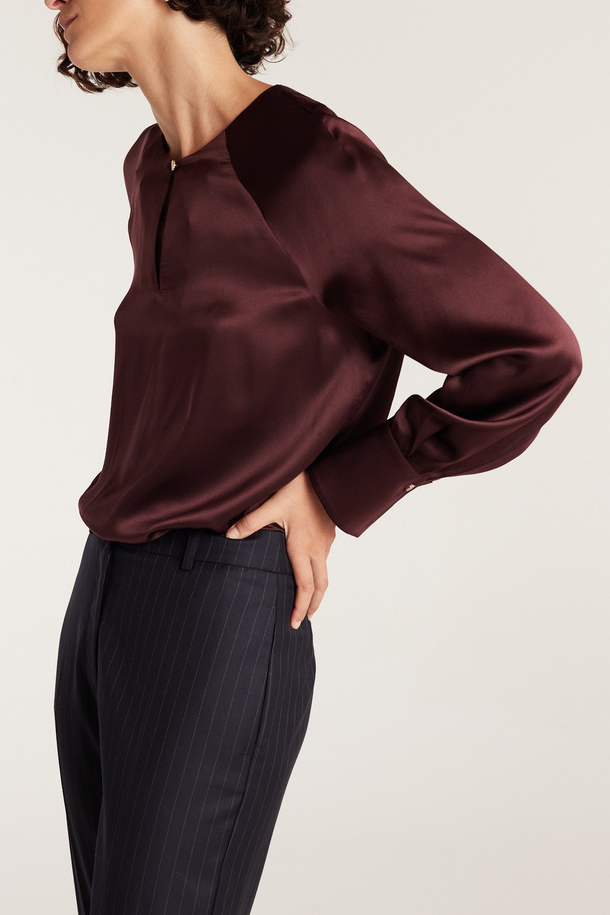 Belle Silk Top - Merlot-Perri Cutten