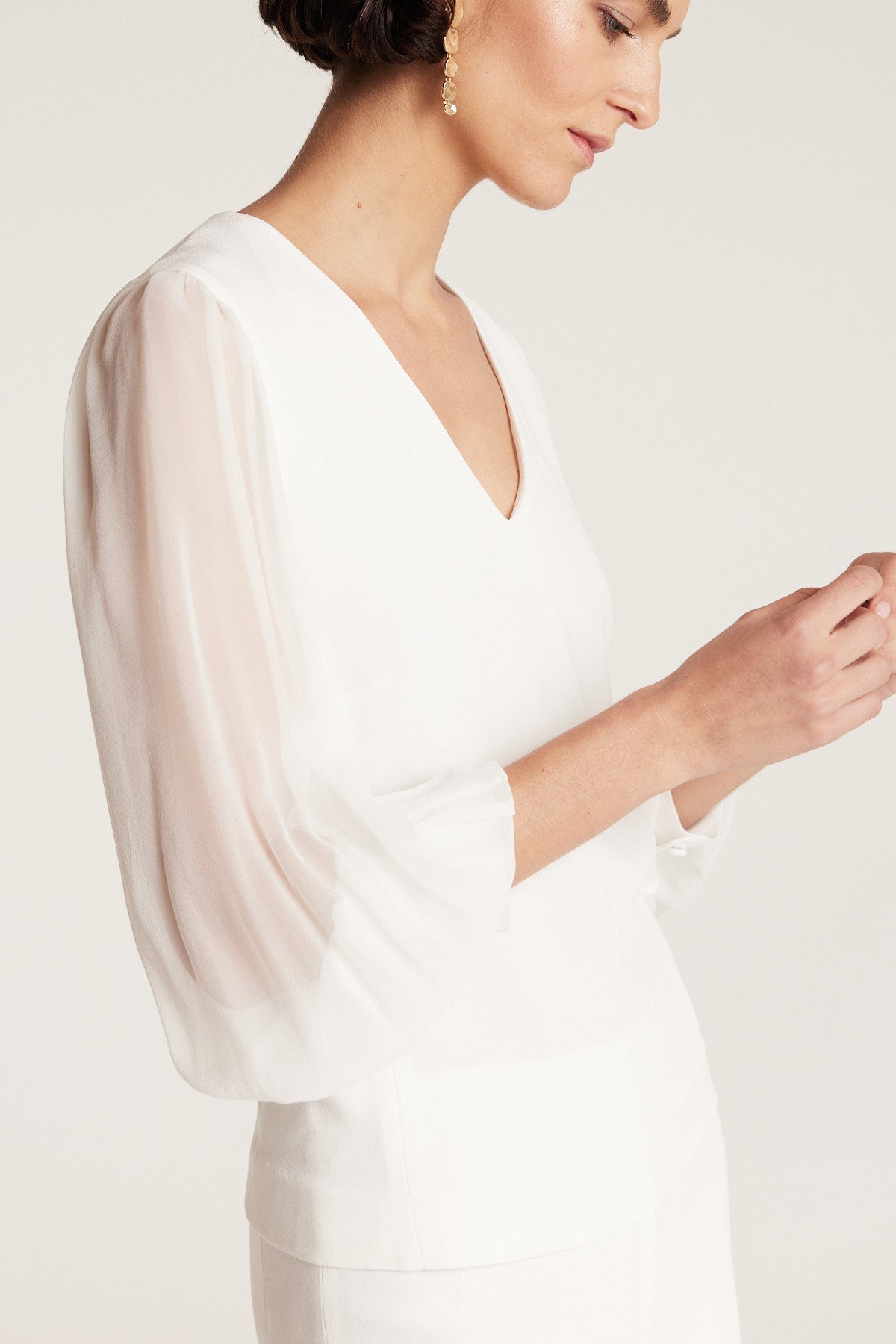 Sheer Sleeve V Top - Ivory-Perri Cutten