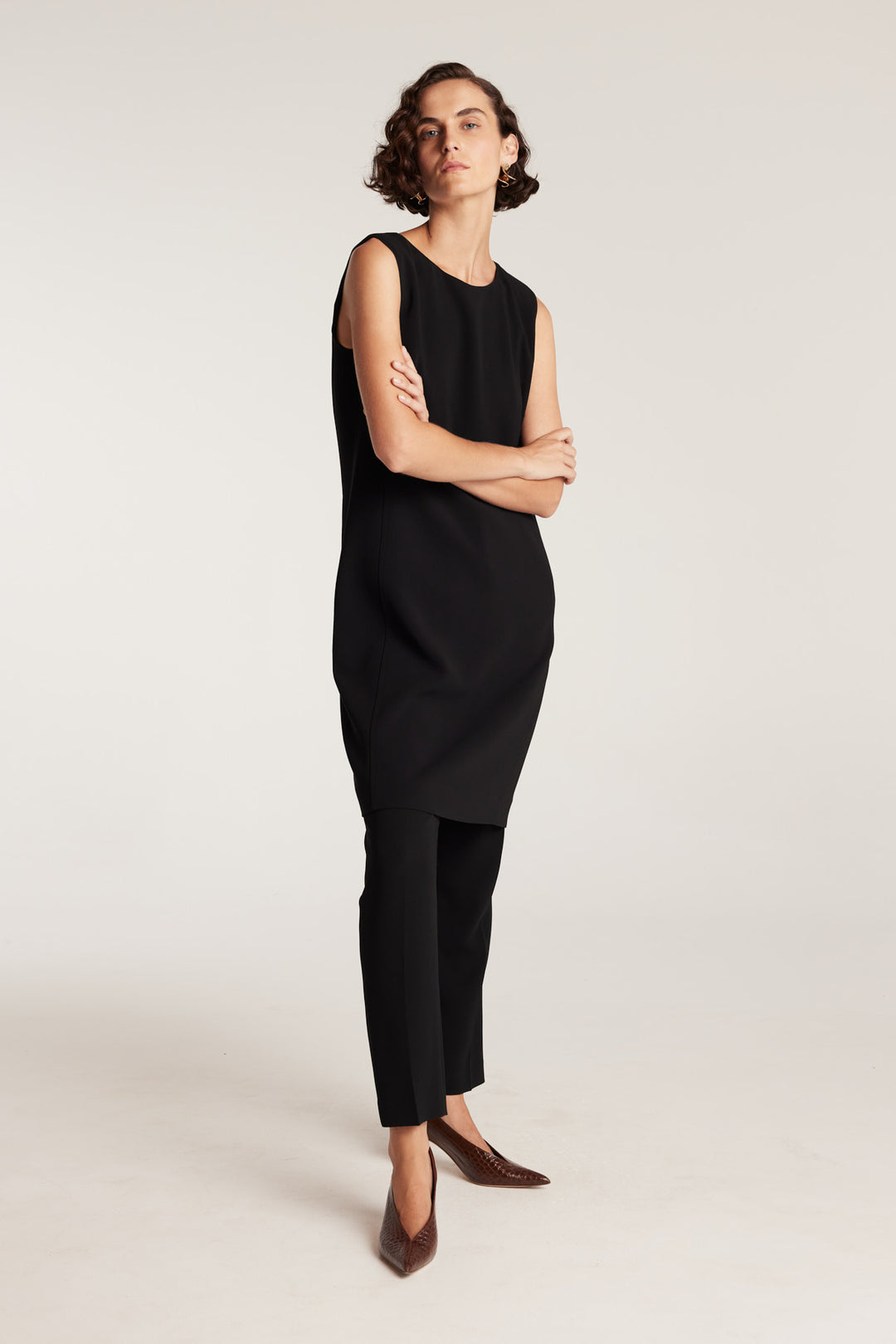 Kendra Shift - Black – Perri Cutten