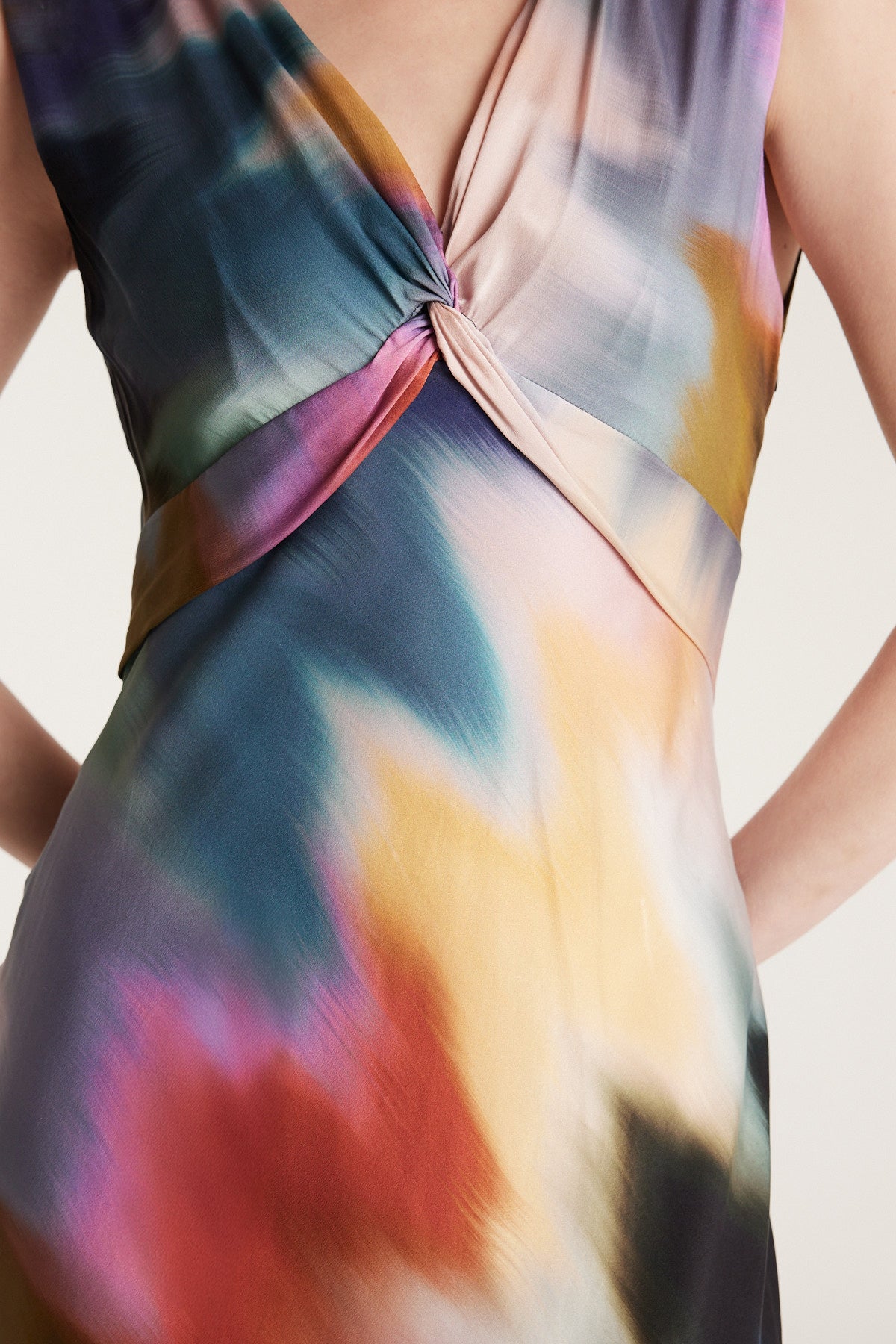 Twist Silk Dress - Multi-Perri Cutten