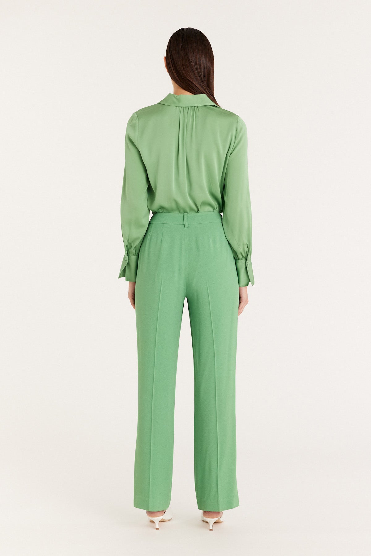 Alexa Silk Shirt - Basil Green – Perri Cutten