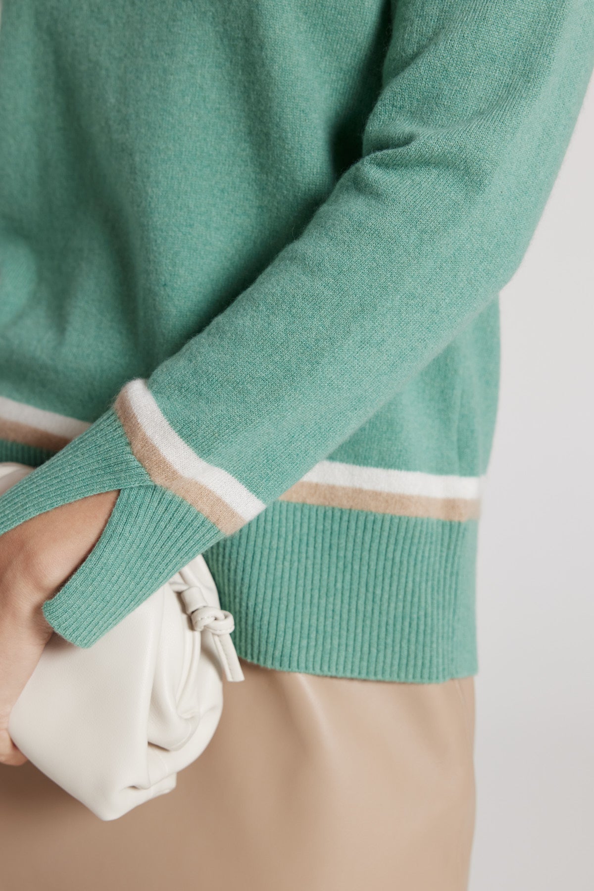 Sloane Cashmere Jumper - Sage-Perri Cutten