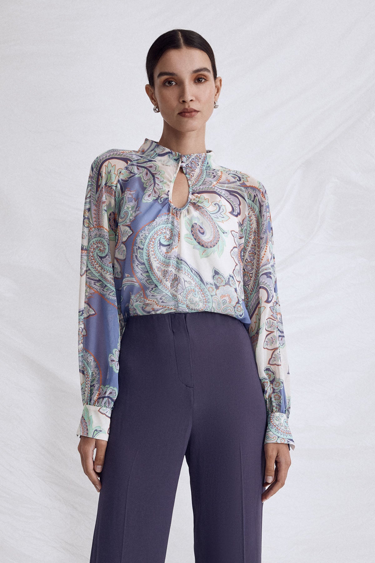 Phillipa Silk Top - Lilac Paisley-Perri Cutten